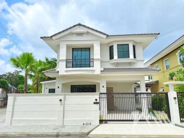 แลนด์ แอนด์ เฮาส์ ฉลอง / Land and House Chalong