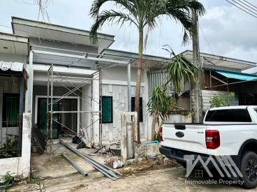หมู่บ้านสุชารี ป่าคลอก / Sucharee Village Phuket