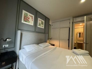 ดีลักซ์ คอนโดมีเนียม ฉลอง / Dlux Condominium