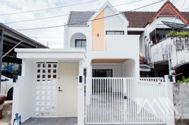 บ้านกวางตุ้ง / บ้าน - วิชิต / เมือง