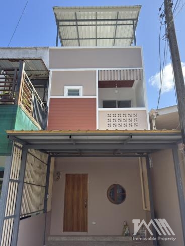 ทาวน์เฮ้าส์ กะทู้ / ป่าตอง