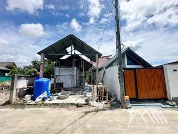 บ้าน - เมือง / ฉลอง