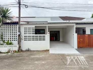 ตะวันเพลส ม่าหนิก - อนุเสาวรีย์ / Tawan Place