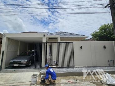 หมู่บ้านจอมทอง ฉลอง / Jomthong village Chalong