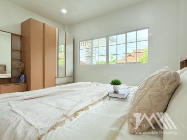 เดอะเบส อัพทาวน์ บายพาส / The Base Uptown