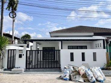 ตะวันเพลส ม่าหนิก - อนุเสาวรีย์ / Tawan Place