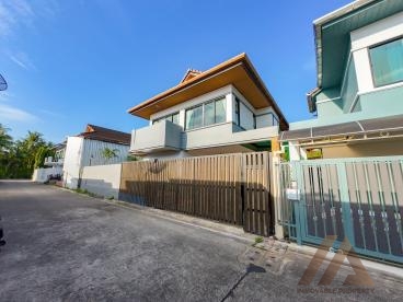 พูลวิลล่า - ฉลอง / Pool Villa - Chalong