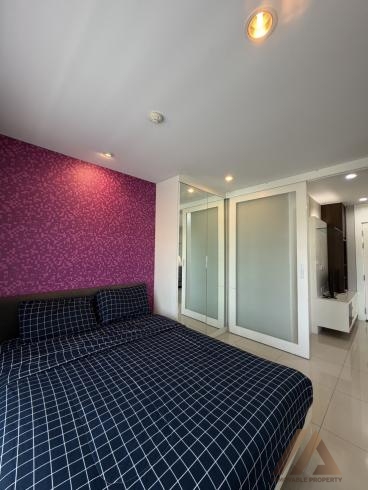 เดอะ ซีน คอนโดมิเนียม / The Scene Condominiums