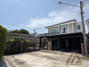 บ้านเดี่ยว 2 ชั้น หลังมุม