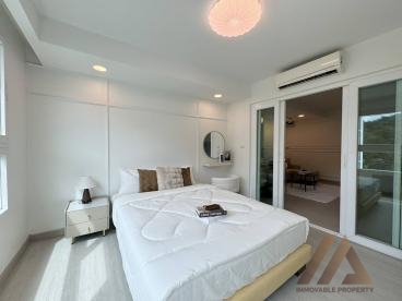 เดอะ รอยัล เพลส คอนโดมิเนียม กะทู้ / The Royal Place Condominium