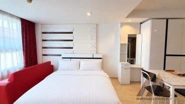 เดอะ รอยัล เพลส คอนโดมิเนียม กะทู้ / The Royal Place Condominium